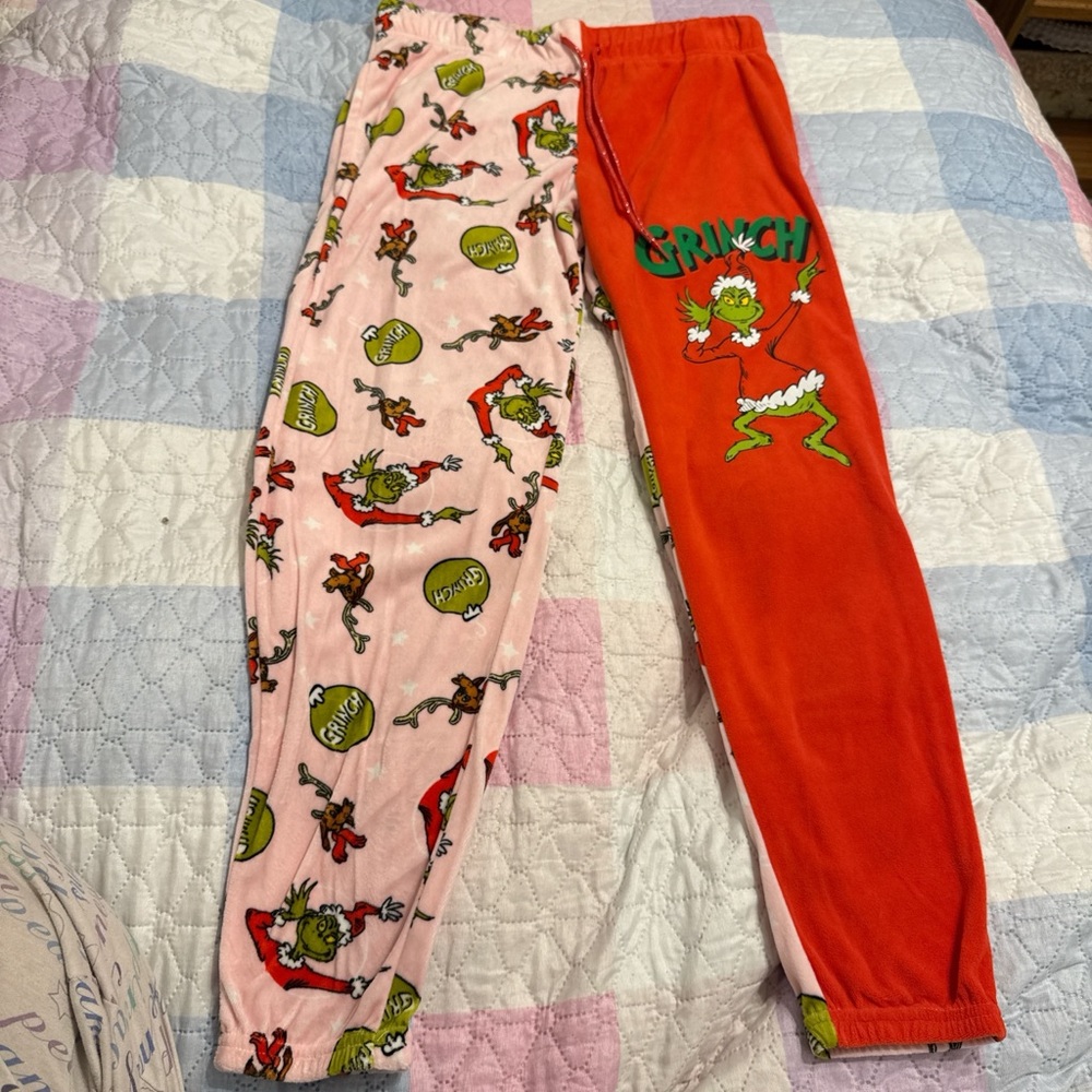The Grinch pyjama bottoms